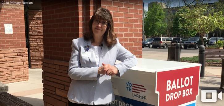 La secretaria y grabadora Angela Myers habla sobre las actualizaciones electorales