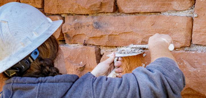 voluntarios restauración espacio abierto restauración histórica